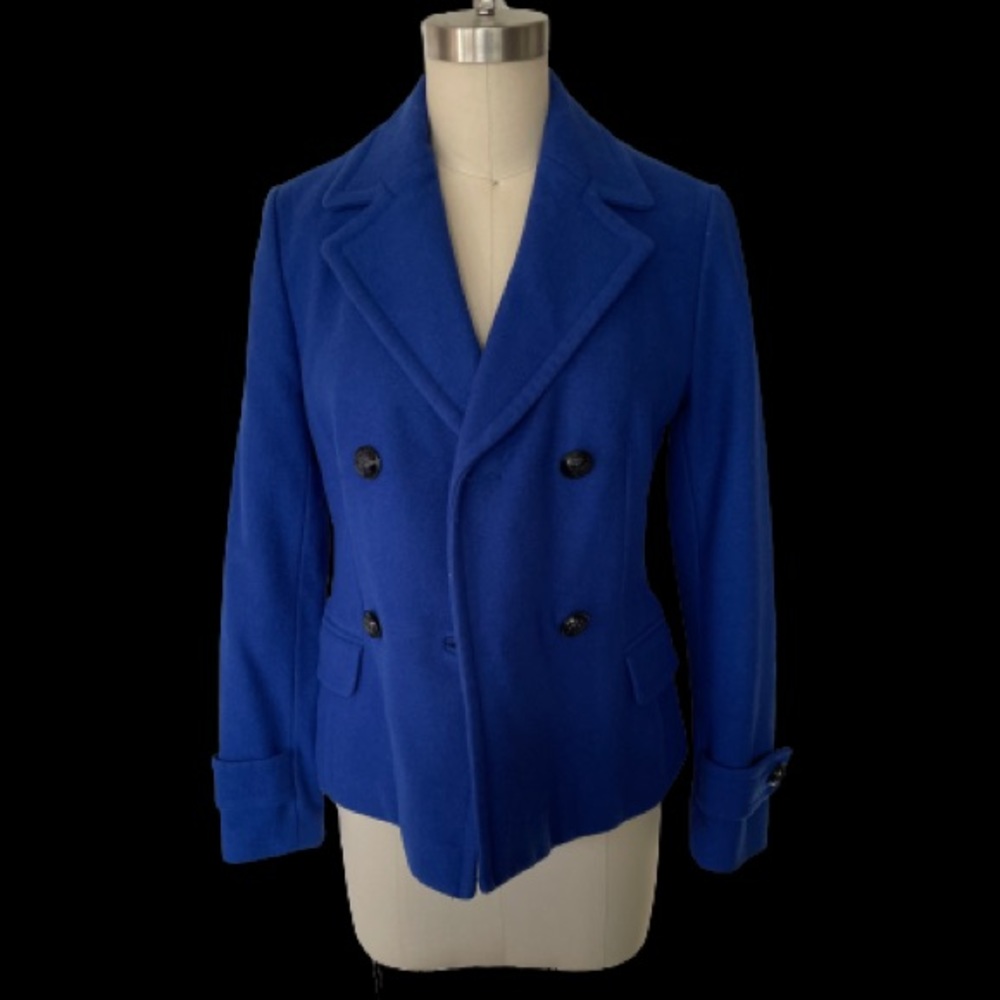 Banana Republic wool coat with lining
